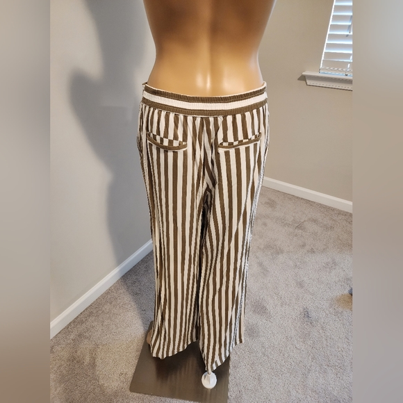 SET - New York & Company Olive Green Blouse and matching Stripe Pants - Picture 6 of 8